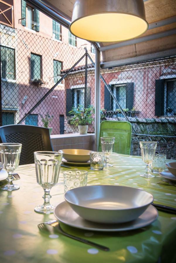 Terrazzina - Romantic Pied A Terre At The Heart Of Cannaregio District Wenecja Zewnętrze zdjęcie